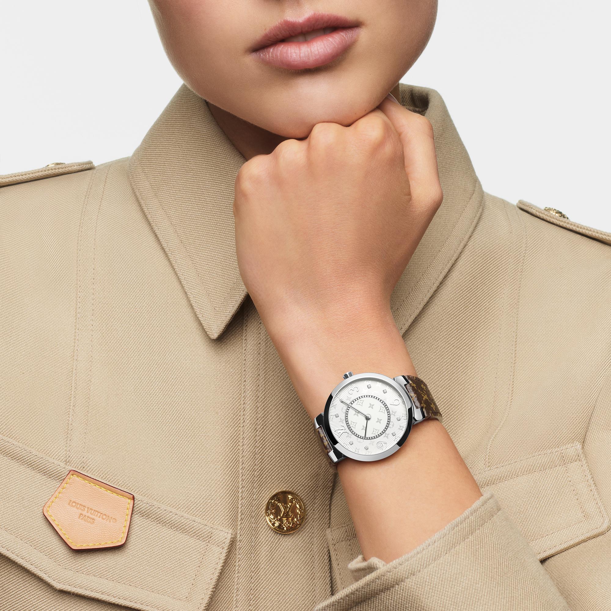  Todos los relojes } Reloj Tambour Slim 28 | Louis Vuitton ® (Ampliar producto)