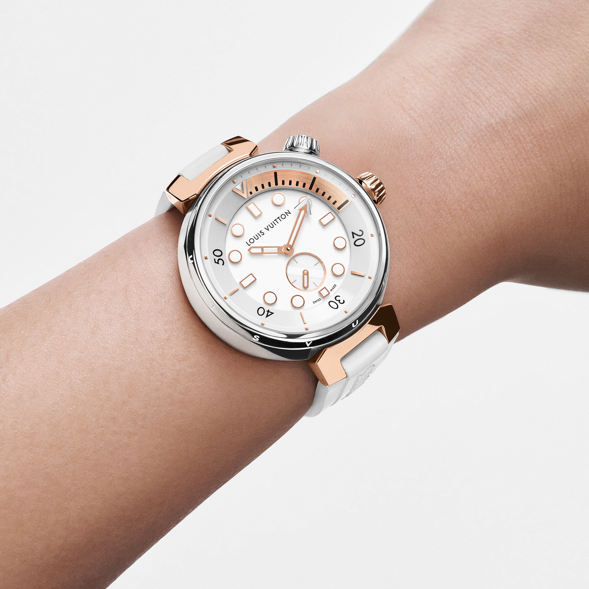  Todos los relojes } Reloj Tambour Street Diver, cuarzo, 39,5 mm, acero y oro rosa | Louis Vuitton ® (Ampliar producto)