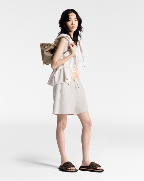 Sapatos Mules e Chinelos Chinelo Pool Pillow | Louis Vuitton ®