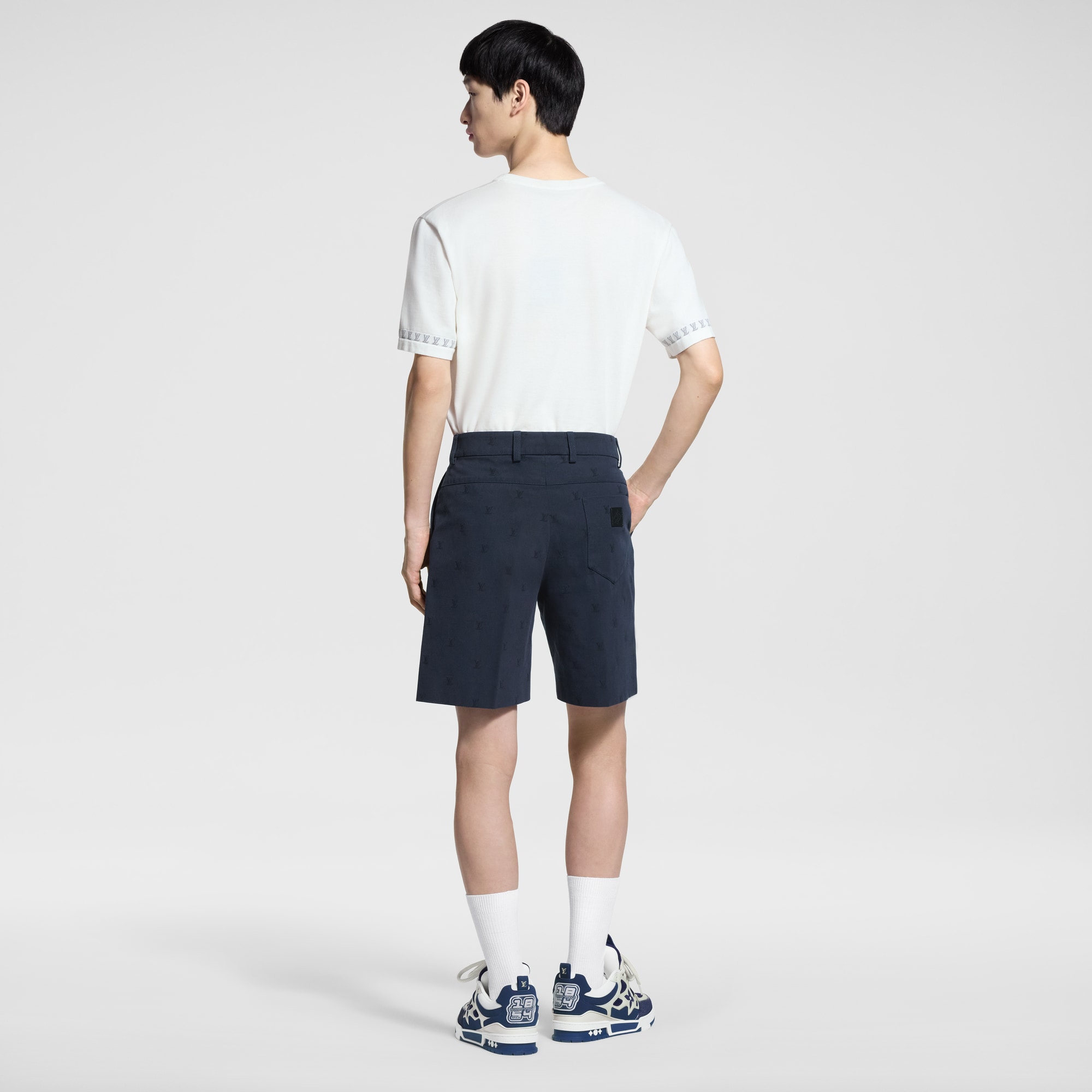 Ready to Wear Pantalones Shorts chinos de algodón con motivo LV Blason | Louis Vuitton ® (Ampliar producto)