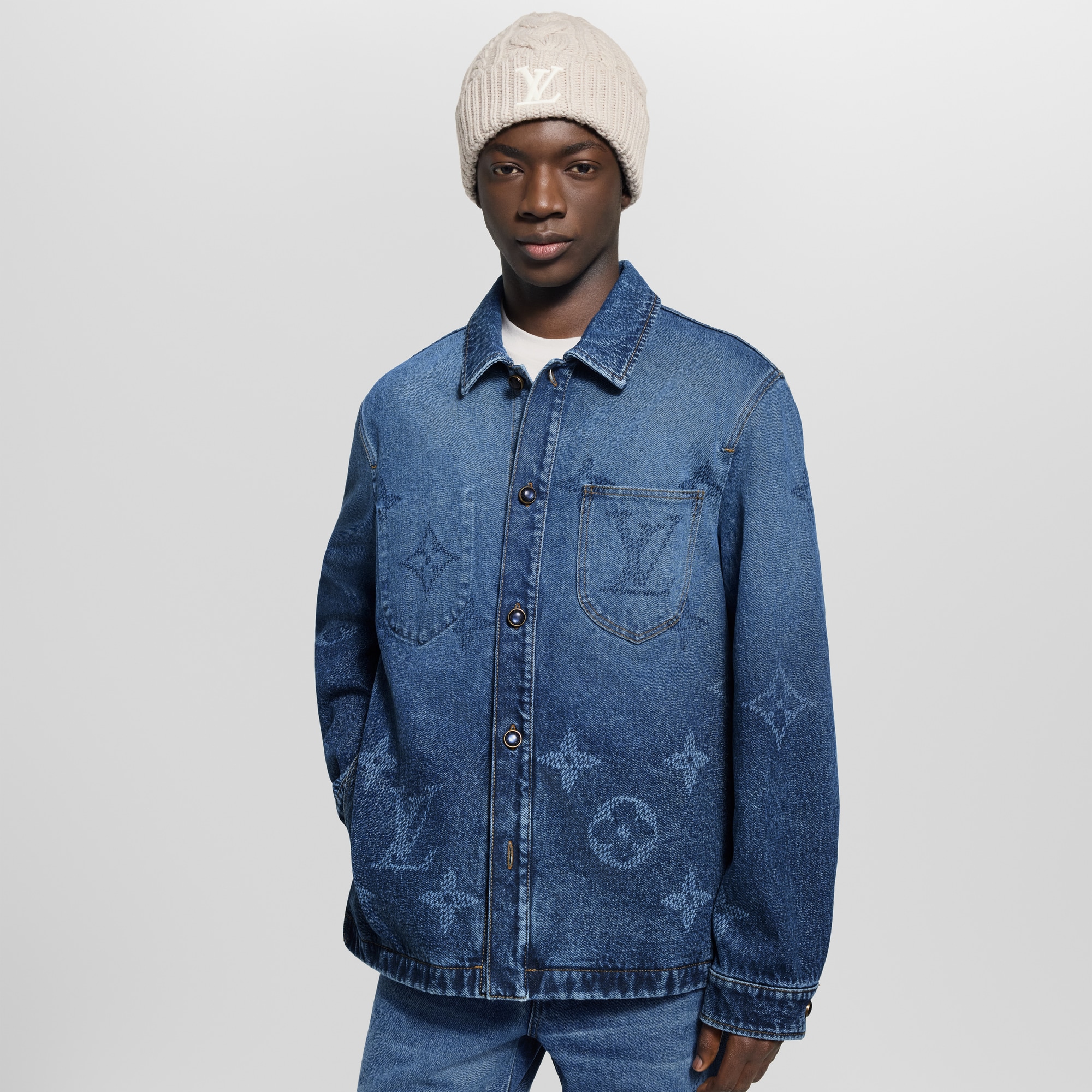  Ready to Wear Todo el Ready-To-Wear Sobrecamisa utilitaria en denim Monograma | Louis Vuitton ® (Ampliar producto)