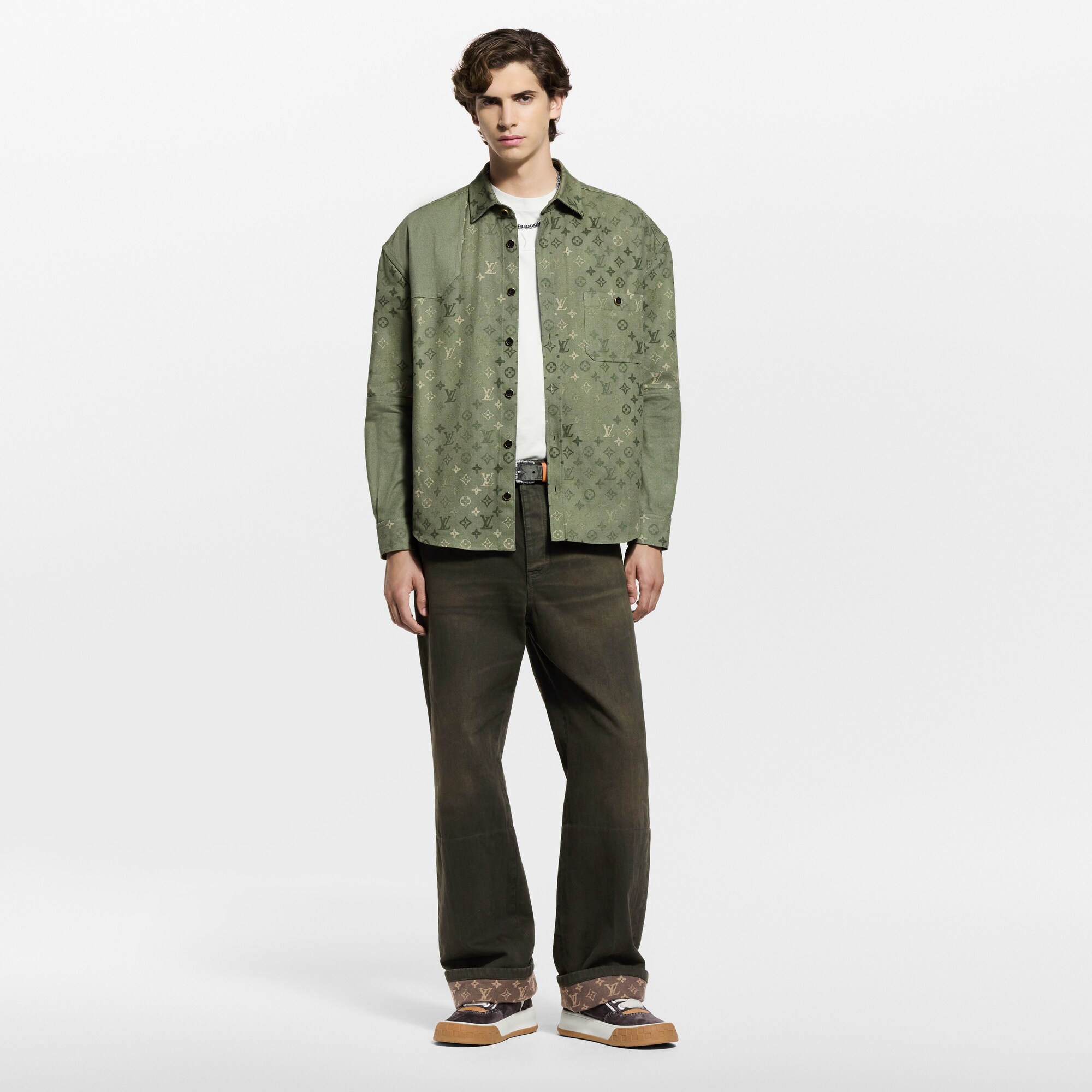  Ready to Wear Todo el Ready-To-Wear Sobrecamisa utilitaria Monograma | Louis Vuitton ® (Ampliar producto)