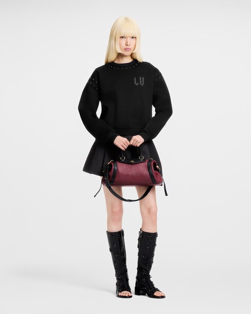 Discontinued Product Obs 12 Pull à clous emblématique | Louis Vuitton ®