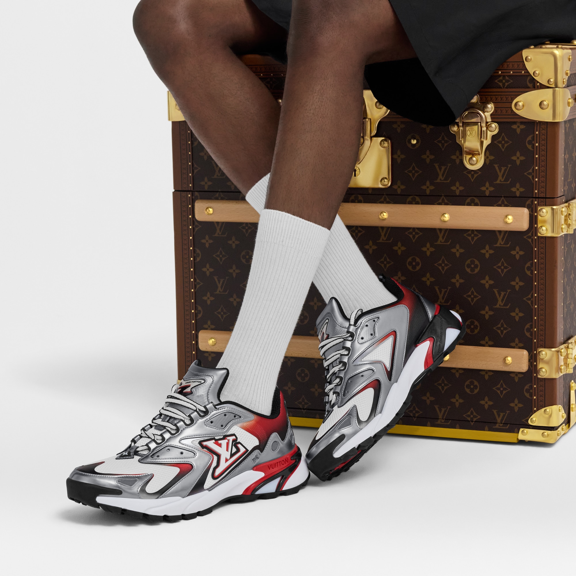  Zapatos Tenis Tenis LV Runner Tatic | Louis Vuitton ® (Ampliar producto)