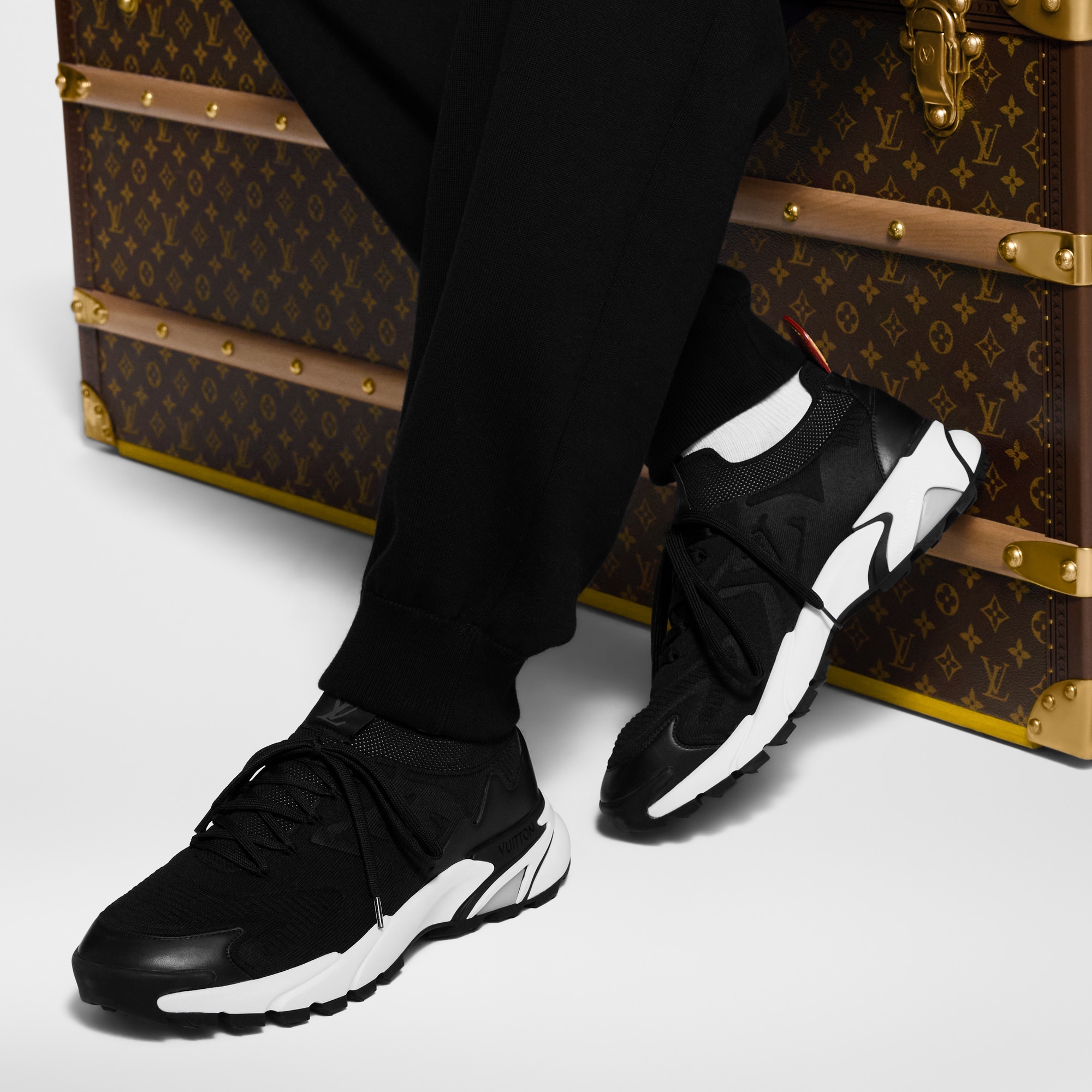  Zapatos Tenis Tenis LV Runner Tatic | Louis Vuitton ® (Ampliar producto)