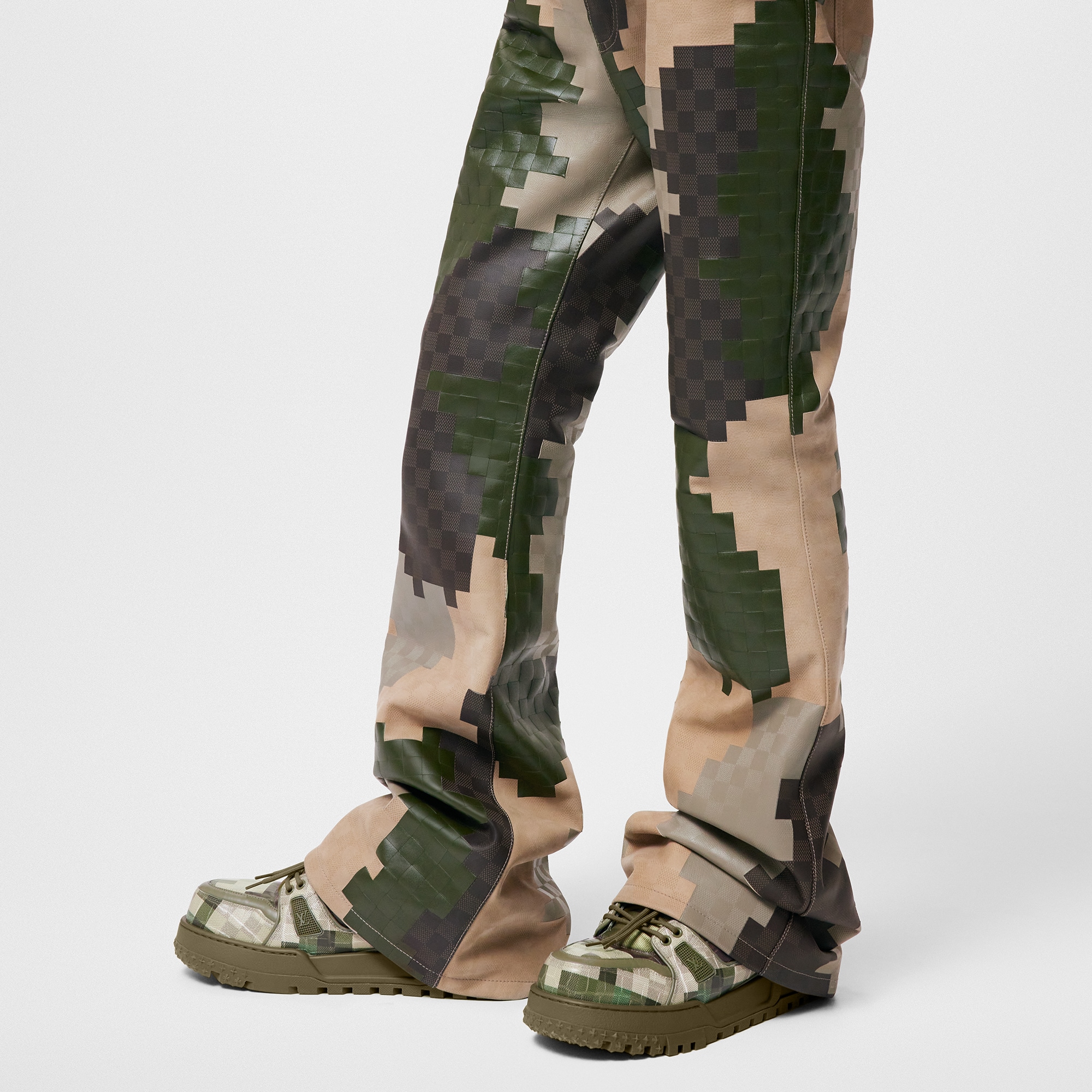  Zapatos Todos los zapatos Tenis LV Trainer Maxi | Louis Vuitton ® (Ampliar producto)