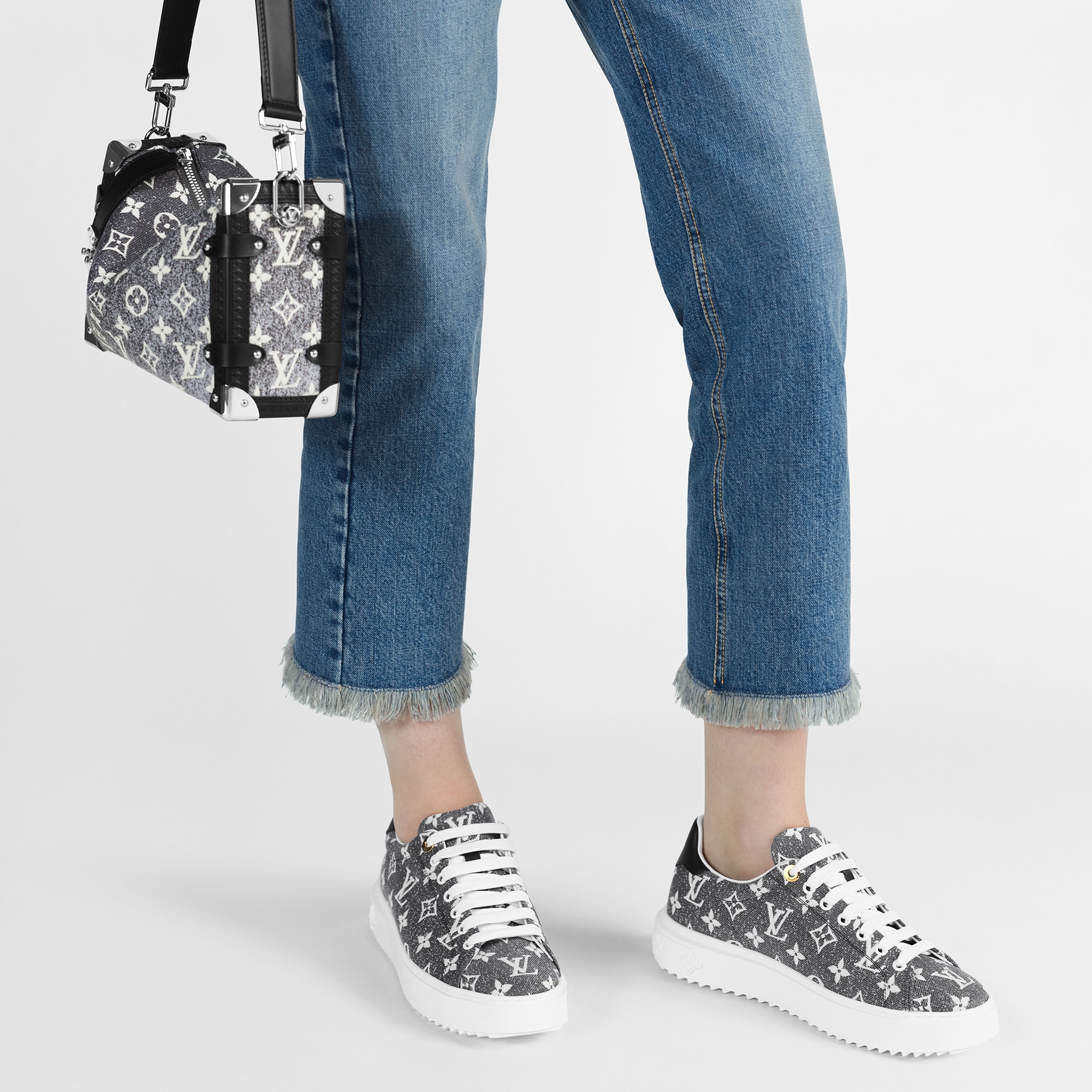  Discontinued Product Obs 7 Tenis Time Out | Louis Vuitton ® (Ampliar producto)