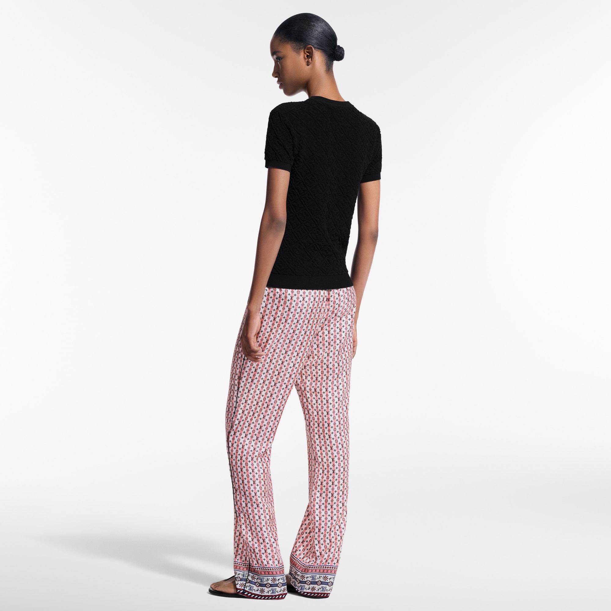  Ready to Wear Tops Top de felpa con flores Monograma | Louis Vuitton ® (Ampliar producto)