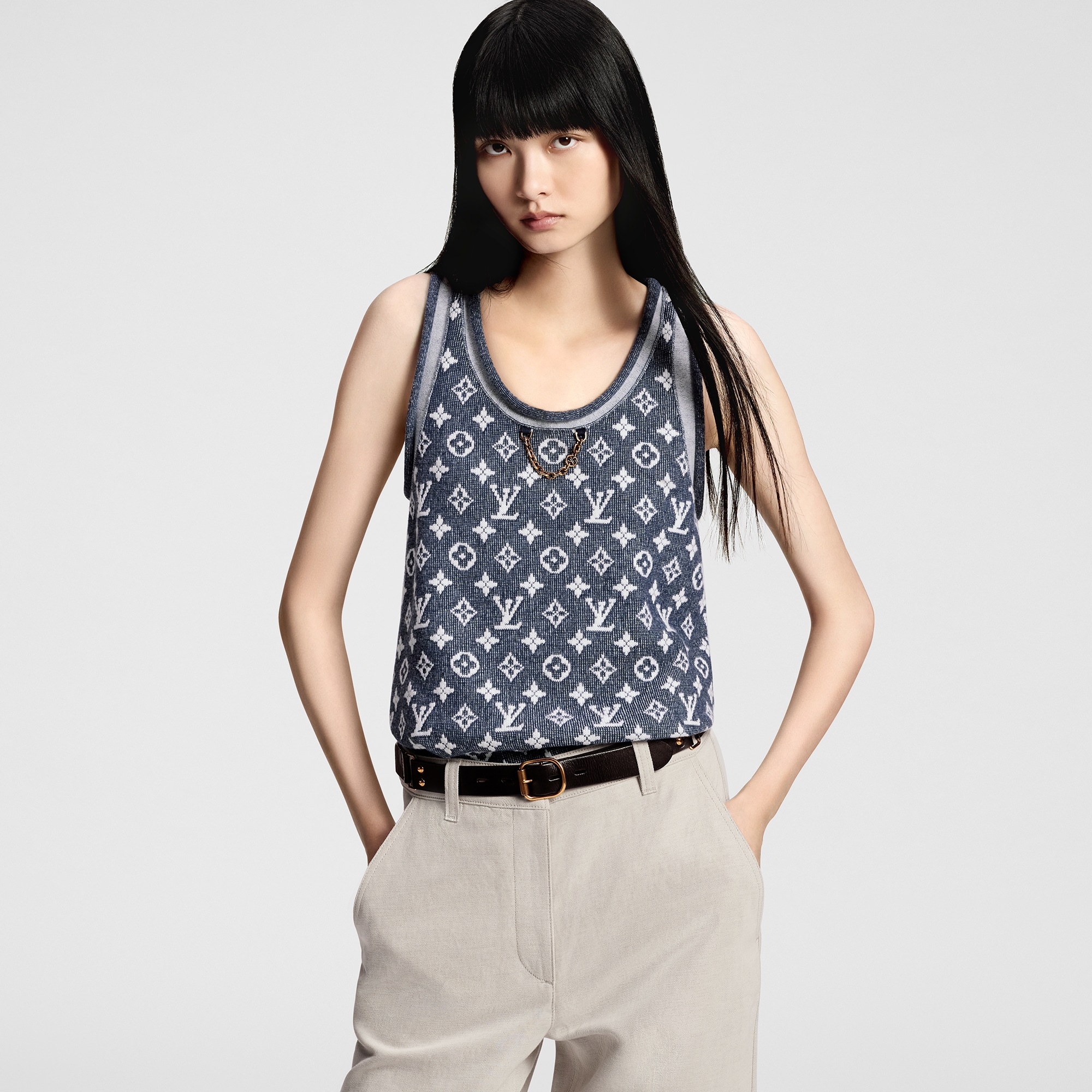  Ready to Wear Tops Top sin mangas con motivo Monograma en Jacquard | Louis Vuitton ® (Ampliar producto)