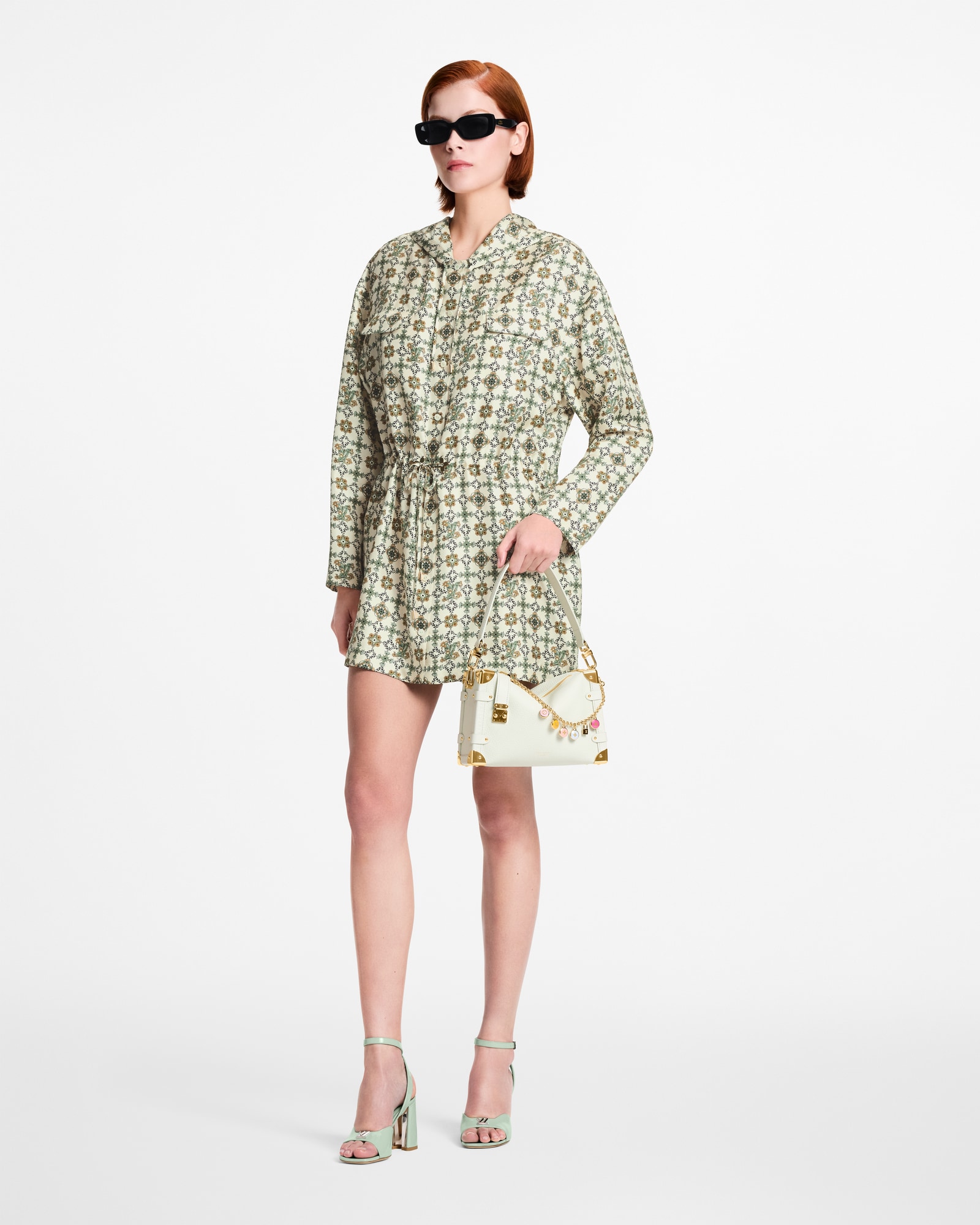 LOUIS VUITTON Nouveau Monogram Shirt Dress Egg Shell. Size 42 LOUIS VUITTON Nouveau Monogram Shirt Dress Egg Shell. Size 42