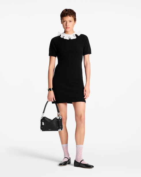Discontinued Product Obs 10 Ruffle Collar Knit Dress
| Louis Vuitton ®