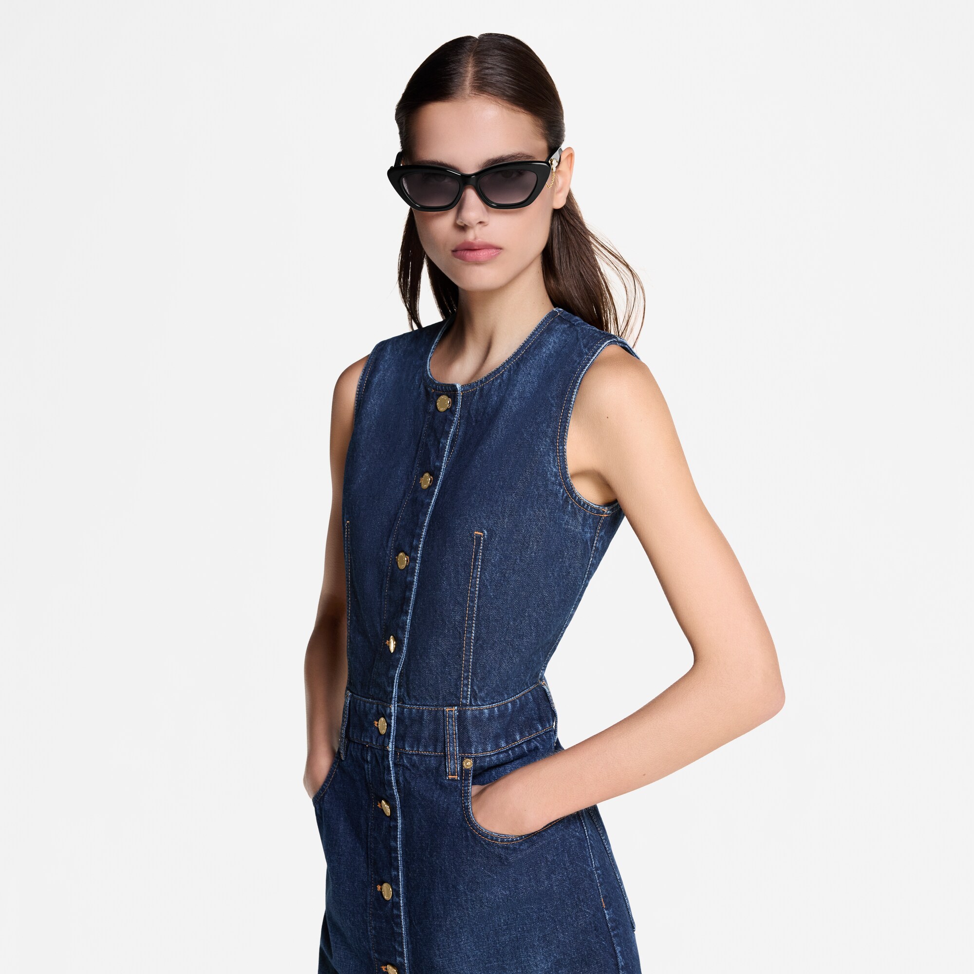  Ready to Wear Vestidos Vestido en denim lavado con botones | Louis Vuitton ® (Ampliar producto)