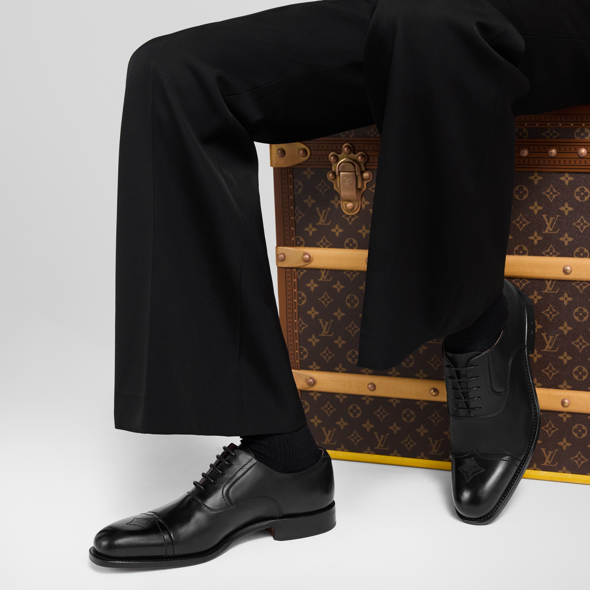  Zapatos Zapatos con agujetas y hebillas Zapato richelieu Varenne | Louis Vuitton ® (Ampliar producto)